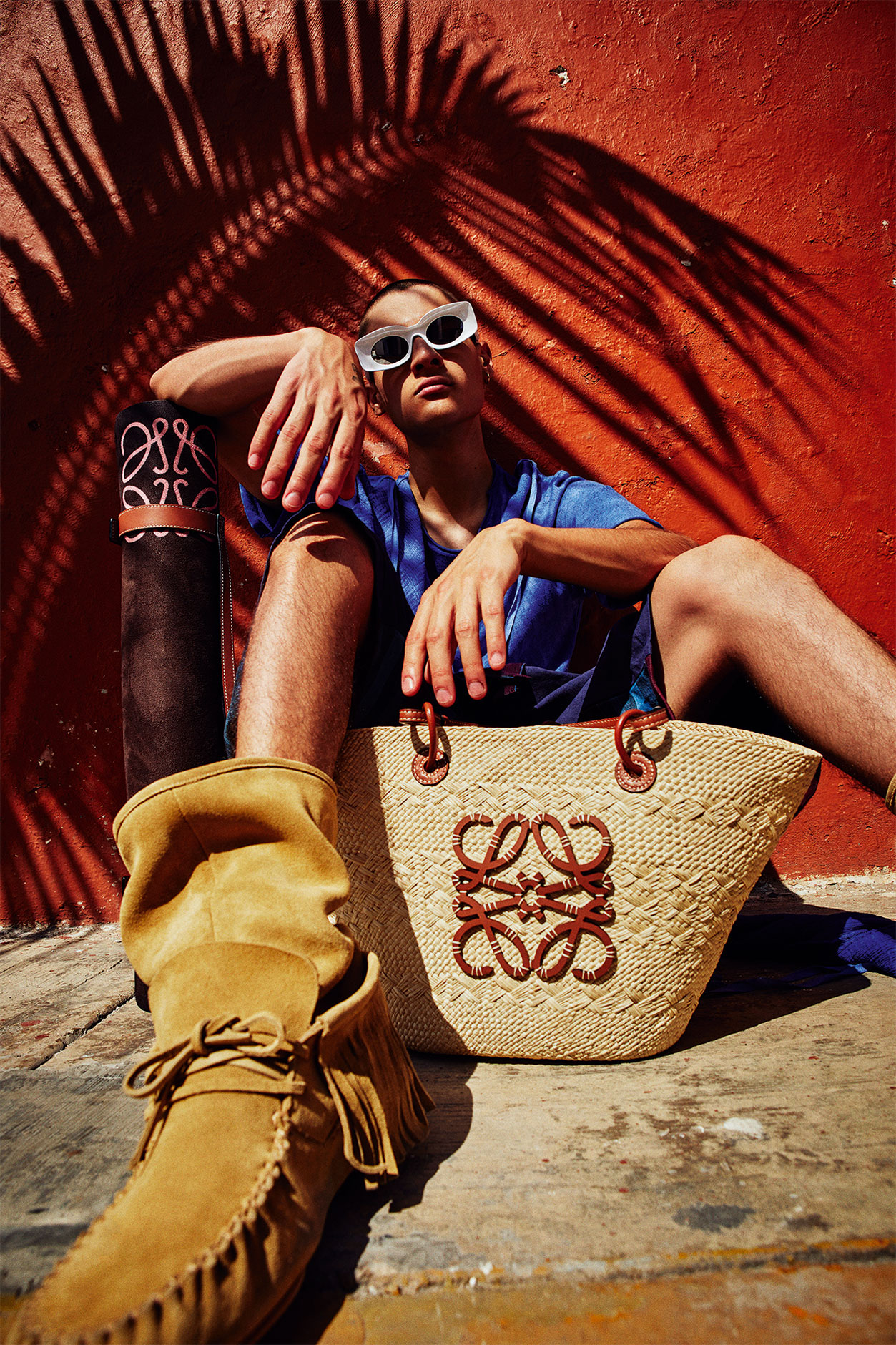 人気 LOEWE ロエベ Paula's Ibiza チャーム ストラップ クラゲ