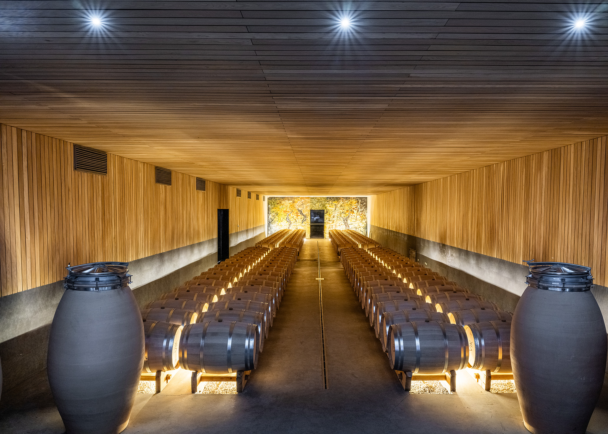 その他 Winery Design This Winery is a Stunning Blend of Architecture and Vineyards